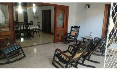 Casa Multifamiliar Av.del Libertador 005K