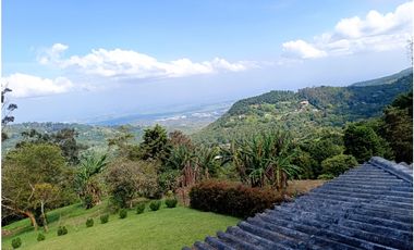 FINCA CAMPESTRE EN DAPA ALTO CON PESEBRERA
