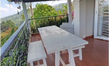 FINCA CAMPESTRE EN DAPA ALTO CON PESEBRERA