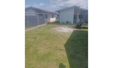 ALQUILO CASA LA CHORRERA BOSQUE DORADO PH LOS ALMENDROS