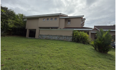 Casa en venta en Clayton - Camino de cruces G.CH