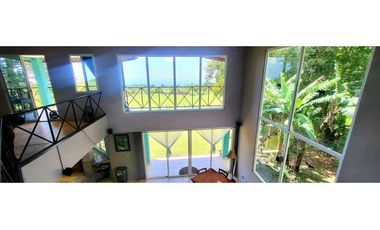 VENTA DE CASA EN BOQUETE CON HERMOSA VISTA