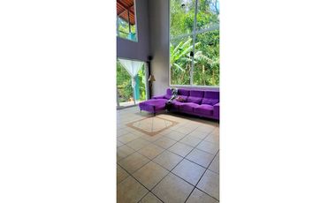 VENTA DE CASA EN BOQUETE CON HERMOSA VISTA