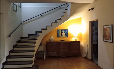Casa de 3 dormitorios. Placido Martinez 820