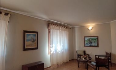 Casa de 3 dormitorios. Placido Martinez 820