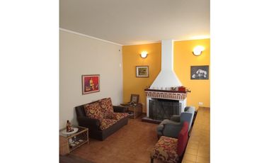 Casa de 3 dormitorios. Placido Martinez 820