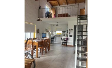 Casa 1 Dormitorio - Barrio Lavalle