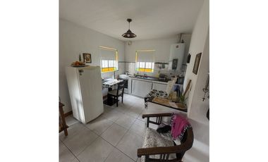 Casa 1 Dormitorio - Barrio Lavalle