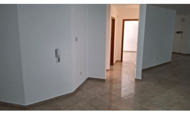 SE VENDE EXELENTE DTO DOS DORMITORIOS - TRES BAÑOS