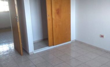 Departamento Tipo Casa en venta en Lanus Oeste