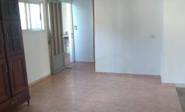 Departamento Tipo Casa en venta en Lanus Oeste
