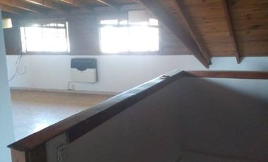 Departamento Tipo Casa en venta en Lanus Oeste