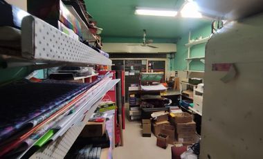 VENTA CASA Y LOCAL A RECICLAR  EN VILLA ADELINA