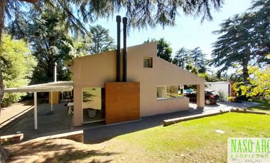 Propiedad en venta con gas natural en Sierra de los Padres. Zona Centro.