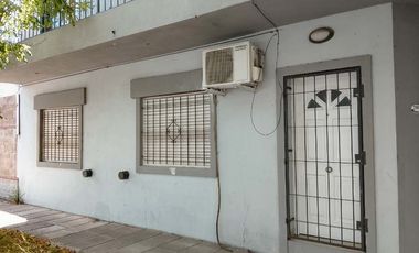 Casa PH en alquiler en Castelar Sur