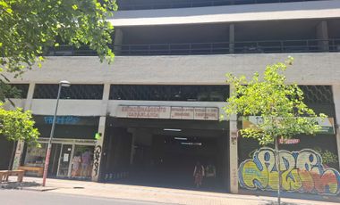 Estacionamiento en arriendo  en SANTIAGO
