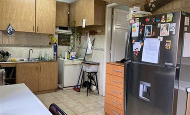 Casa en Venta en Entre Suecia y Diego De Almagro