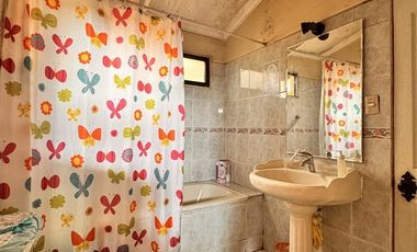 Casa en Venta en Marathon con Benito Rebolledo
