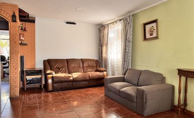 Casa en Venta en Marathon con Benito Rebolledo