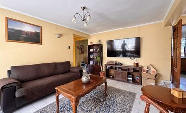 Casa en Venta en ROJAS MAGALLANES - LA FLORIDA