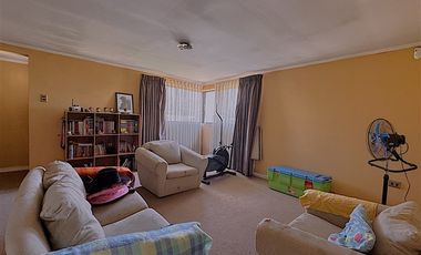 Casa en Venta en ROJAS MAGALLANES - LA FLORIDA