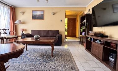 Casa en Venta en ROJAS MAGALLANES - LA FLORIDA