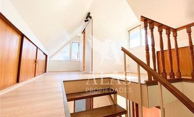 Casa en Arriendo en Metro Dominicos | Casa Arriendo (4D3B) | Las Condes | Alas Propiedades