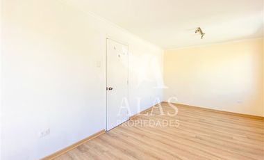 Casa en Arriendo en Metro Dominicos | Casa Arriendo (4D3B) | Las Condes | Alas Propiedades