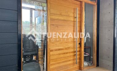 Casa en Venta en Lomas de Coihuin