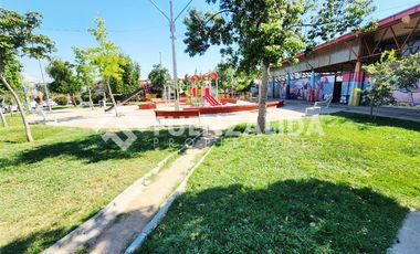Casa en Venta en Las Carmelitas / Compañía de Jesús
