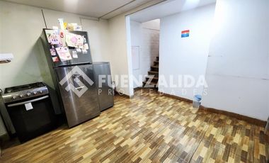 Casa en Venta en Las Carmelitas / Compañía de Jesús
