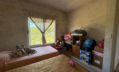 VENTA CASA 2 DORM CON PILETA LA GRANJA TERRENO 1HA