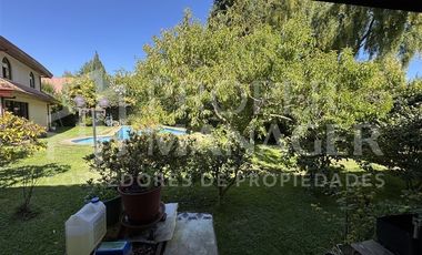 Casa en Venta en Casa Esquina 4D + Piscina + Estacionamiento 4 Vehículos – Quilamapu, Chillán