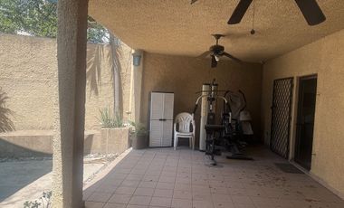 Casa venta colonia  Roble Norte,  con alberca