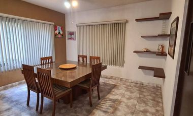 Casa venta colonia  Roble Norte,  con alberca