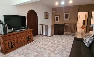 Casa venta colonia  Roble Norte,  con alberca