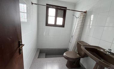 SE VENDE PROPIEDA REMODELADA EN CARTAGENA