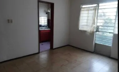 CASA PARA REMODELAR O CONSTRUIR DEPARTAMEMTOS