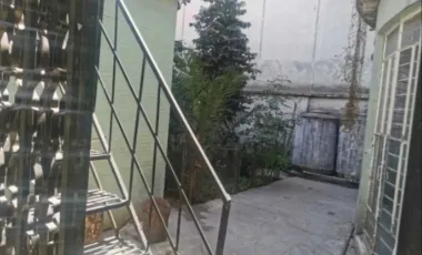 CASA PARA REMODELAR O CONSTRUIR DEPARTAMEMTOS