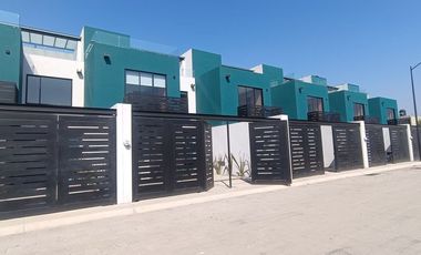 Casas en venta régimen propiedad privada, 3 recamaras, 3 baños completos, a 5 min. de UVM y Tec Milenium, salidas rápidas a Toluca, Metec, CDMX