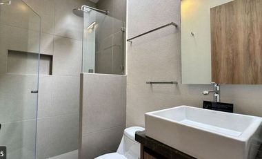 Casas en venta régimen propiedad privada, 3 recamaras, 3 baños completos, a 5 min. de UVM y Tec Milenium, salidas rápidas a Toluca, Metec, CDMX