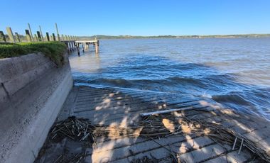 VENTA DE CASA EN EL LAGO RAPEL