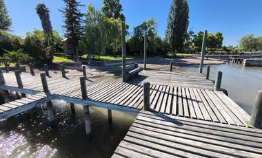 VENTA DE CASA EN EL LAGO RAPEL