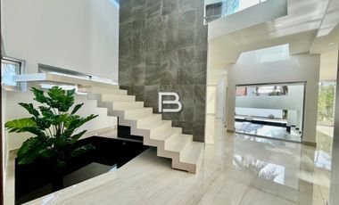 Casa en Isla Dorada