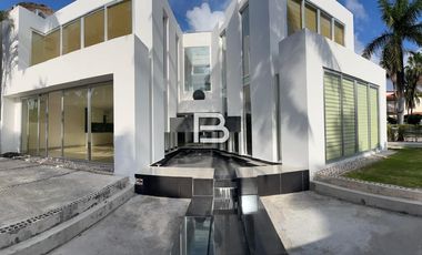 Casa en Isla Dorada