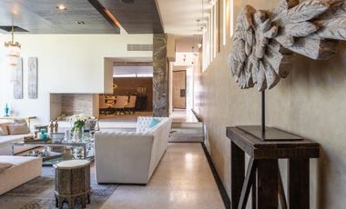 Preciosa casa en venta en Bosques de la Herradura