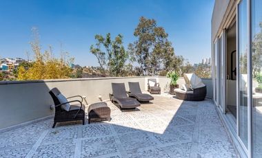 Preciosa casa en venta en Bosques de la Herradura