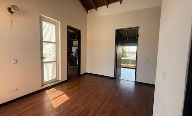 ARRIENDO de CASAS en MOSQUERA