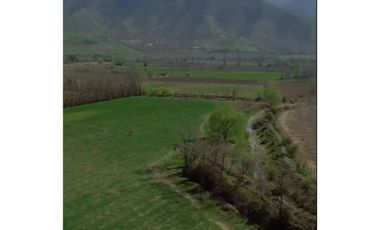Vende parcelas de 5.000 mt2, rol propio, en Rinconada de Los Andes. Parcelación San Guillermo. Crédito Directo.