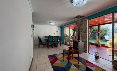 ¡Casa soñada en El Peñón, Las Vizcachas!